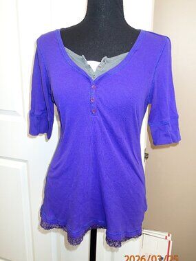 Junior Womens Size XL Purple Top